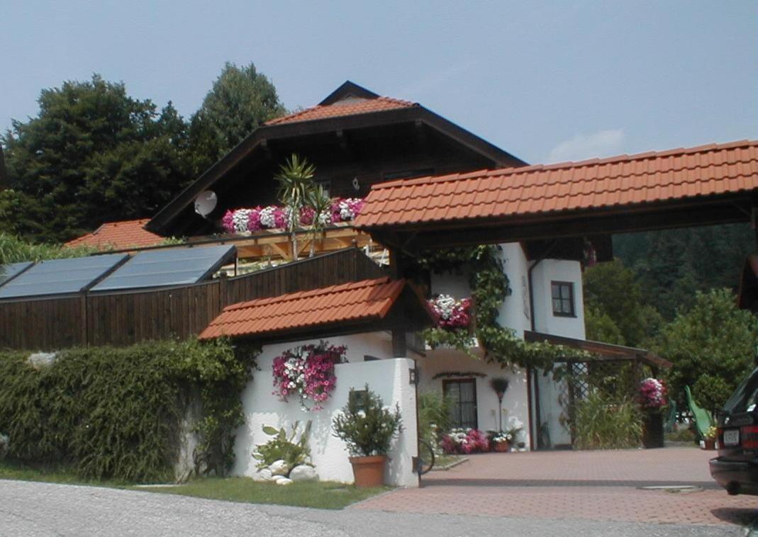 Ferienhaus Bluemel Inkl. Freier Strandbadeintritt Velden am Wörthersee Exterior photo